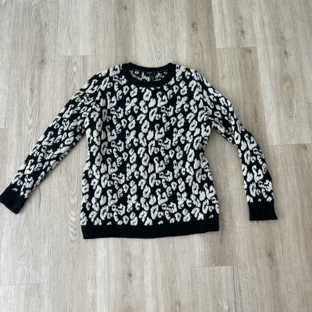 Oversized cheetah sweater